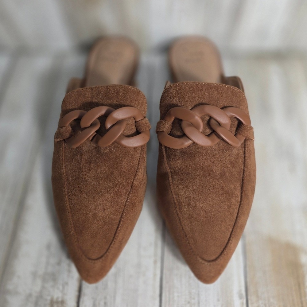 A New Day Womens Cognac Brown Faux Suede Pointed Toe Chain Link Mules Size 7 - Picture 2 of 8